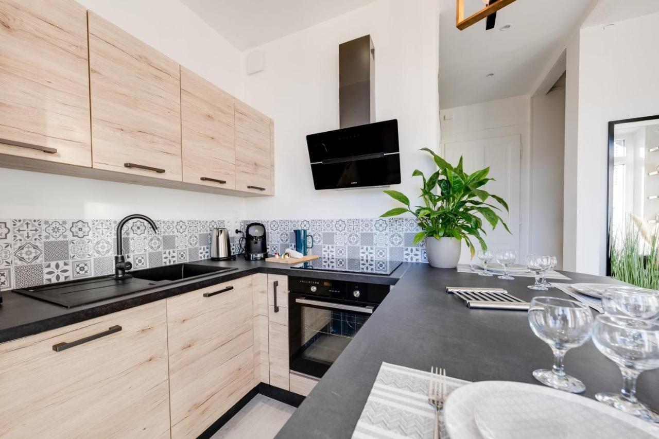 Le Balcon Annecien 4 - Rooftop View For 2-4 People Анси Екстериор снимка